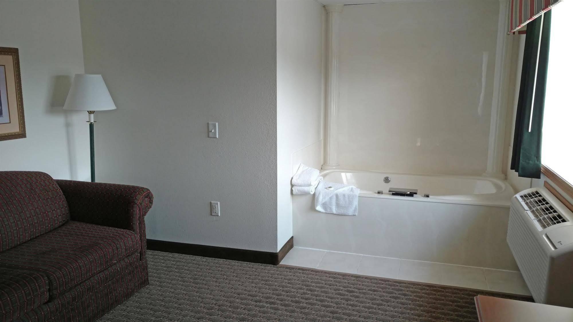 Motel Americas Value 2*